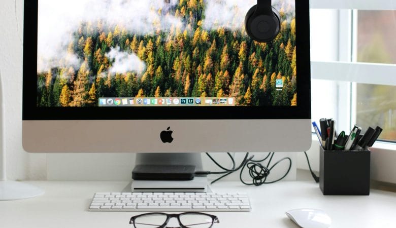 10 Awesome Ways to Customize Your Desktop Layout